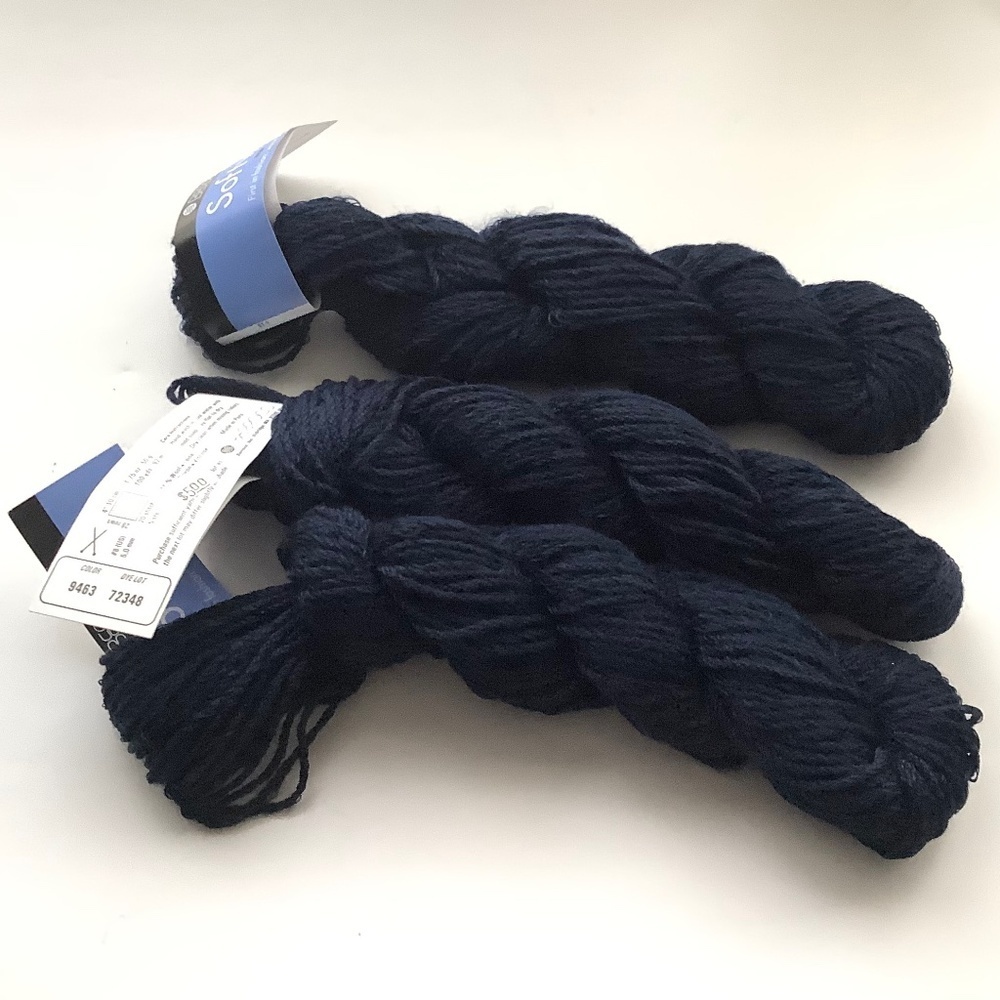 Berroco Softwist Yarn Skein Wool/Rayon Blend Navy Blue